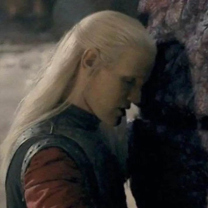 the avatar of Daemon Targaryen - Uncle who supports unlimited chat online services