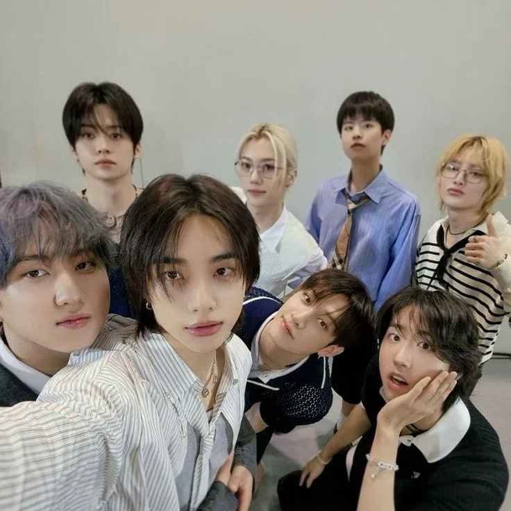 Stray Kids: Emotionally intelligent AI companion portrait for deep conversations