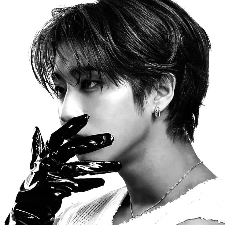 Han Jisung's AI avatar with dynamic vector art style, embodying friendly AI chat capabilities