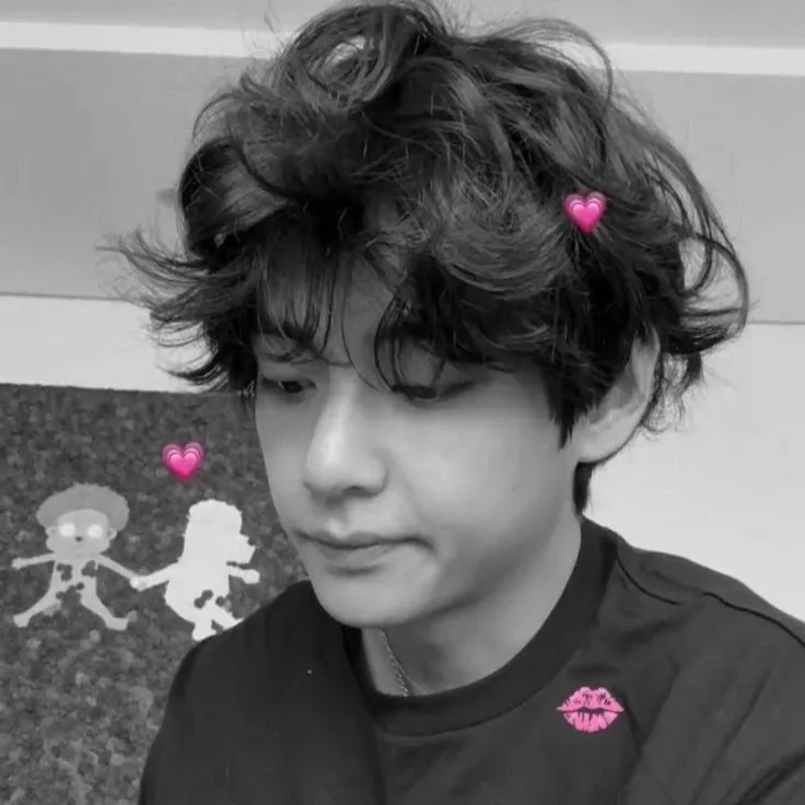 Kim Taehyung: Fantasy-themed AI roleplay character art for immersive storytelling