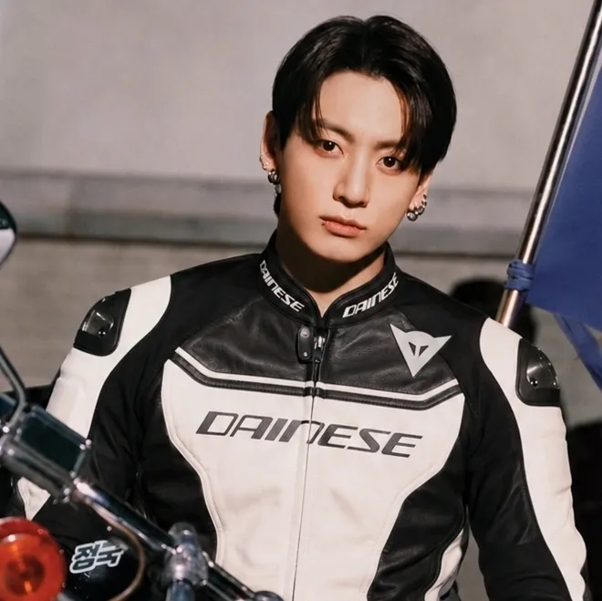 Jungkook - Motorsiklista: Ang mapaglarong AI chatbot mascot na nagpapahusay sa pakikipag-ugnayan ng user sa mga random na chat