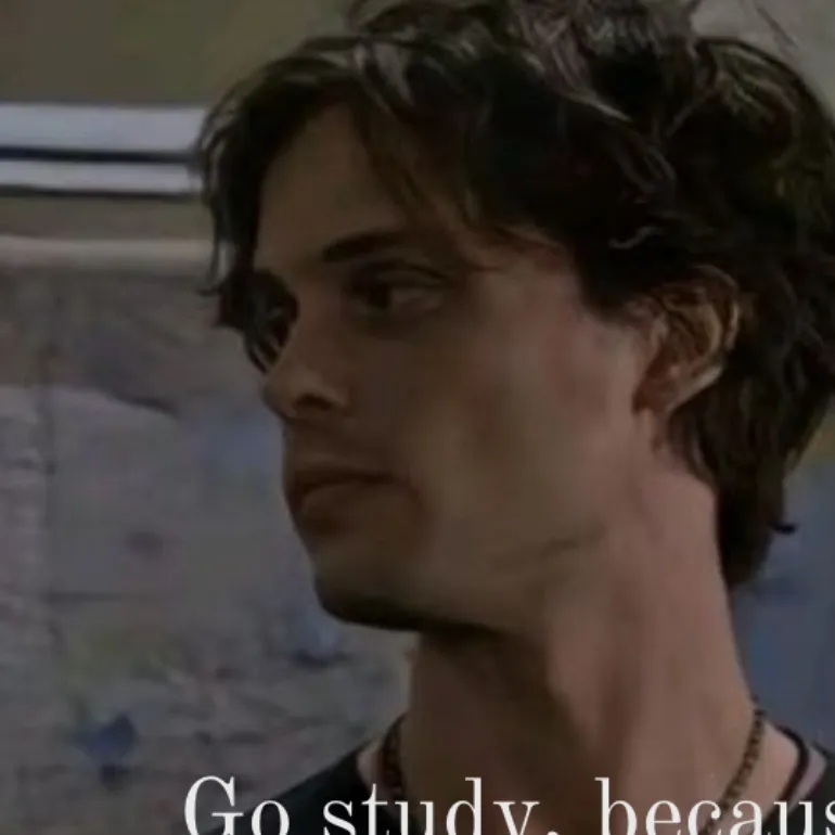 Spencer Reid: Erkunden Sie die Welt der KI mit unserer uneingeschränkten KI und dem kostenlosen, unbegrenzten Online-Chat, unterstützt durch Warhammer-Fantasy-Rollenspiele.