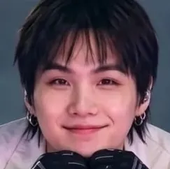 Min Yoongi or Suga: Explore the world of AI with our unrestricted ai and free unlimited chat online, powered by warhammer fantasy roleplay.	