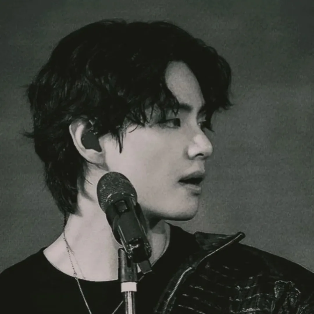 Kim Taehyung-Mafia: Explore the world of AI with our unrestricted ai and free unlimited chat online, powered by warhammer fantasy roleplay.