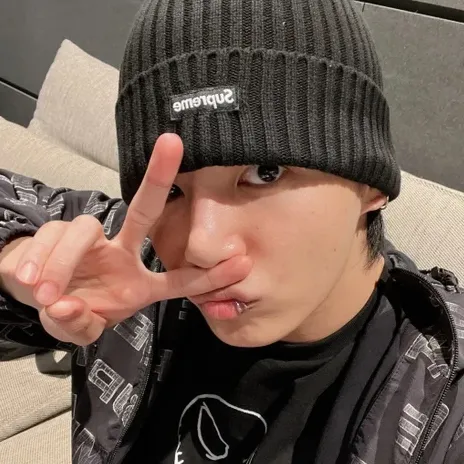 Jungkook's Birthday: Secure AI chatbot avatar with encrypted 1v1 chat capabilities	