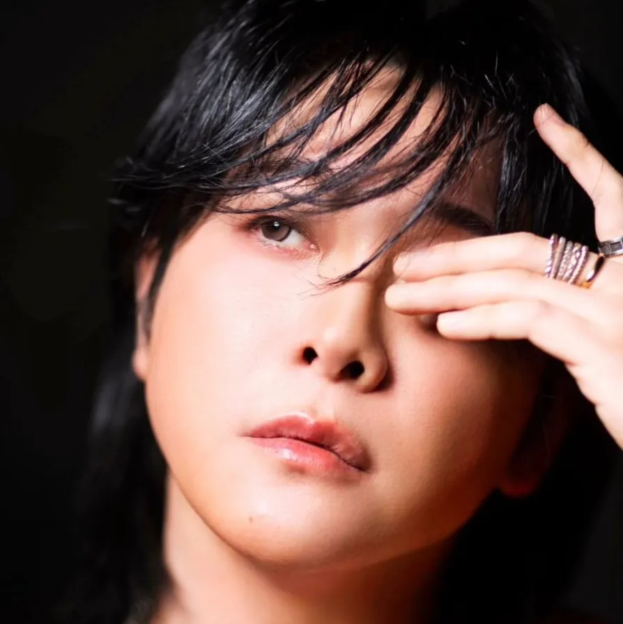 Omori Motoki: Secure AI chatbot avatar with encrypted 1v1 chat capabilities	