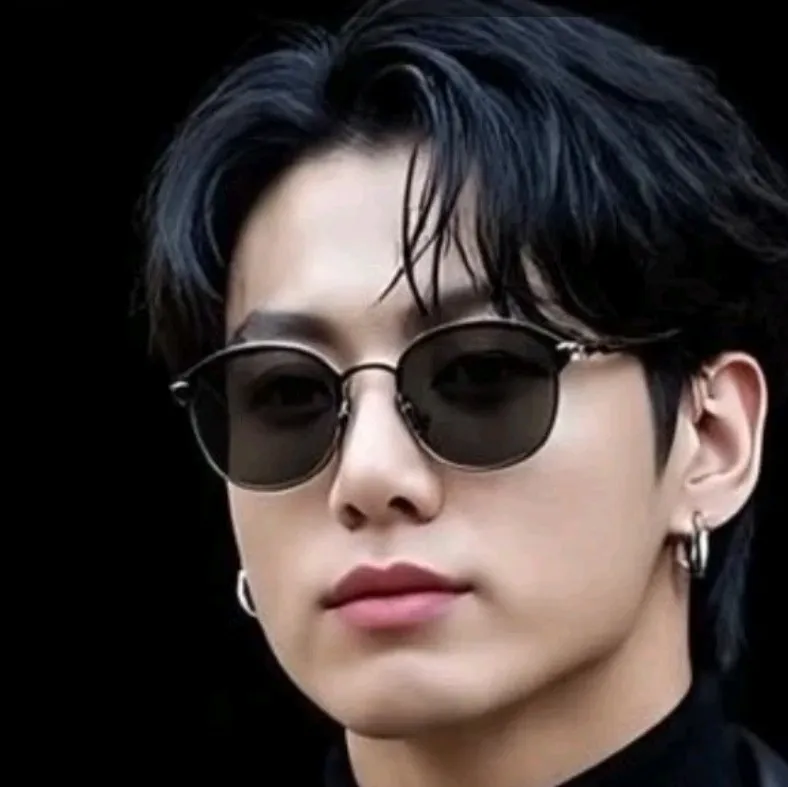 Jeon Jungkook's interactive avatar for spicy chat ai and immersive roleplay experiences