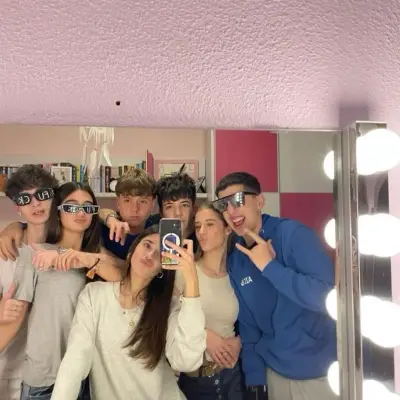 The friend group and the pick-me girl: Meet your new online friends in our chatboxai, the best free ai chatbot with deep ai chat capabilities.