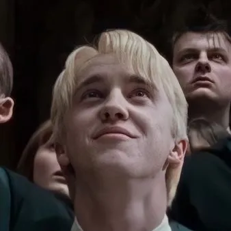 AI character Draco Malfoy's avatar for roleplay and 1v1 chat services