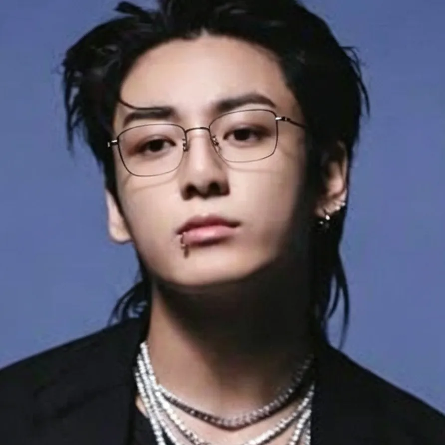 Jeon Jungkook: Meet the main character of our AI world, with character traits list and ai chatting capabilities.