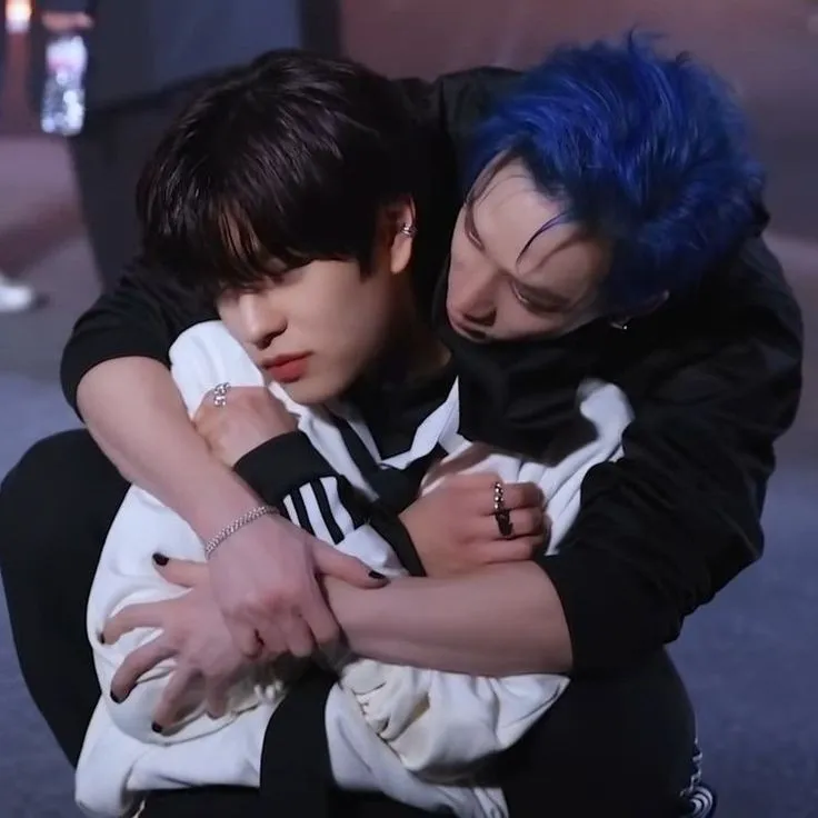 Stray Kids - Seungmin - Sedang Bad Mood -: Ngobrol dengan kotak AI kami, siap untuk chatbot daring gratis dan tanyakan apa pun yang Anda inginkan.