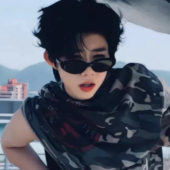 Chen Yiheng's interactive avatar for spicy chat ai and immersive roleplay experiences