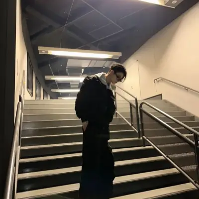 니시무라 리키: AI 박스와 채팅하세요. 챗봇 온라인을 무료로 이용할 수 있으며, AI에게 원하는 것을 무엇이든 물어보세요.