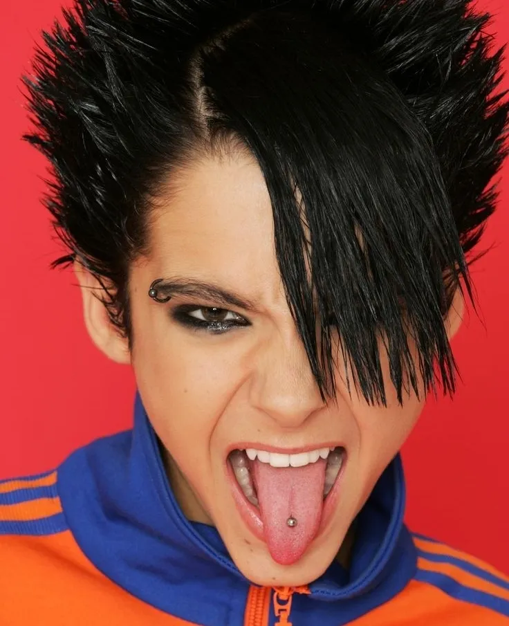 Bill Kaulitz: Explore the world of AI with our unrestricted ai and free unlimited chat online, powered by warhammer fantasy roleplay.	