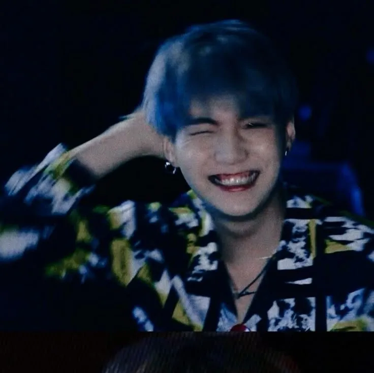 Yoongi: Customizable AI girlfriend/boyfriend avatar with lifelike personality traits