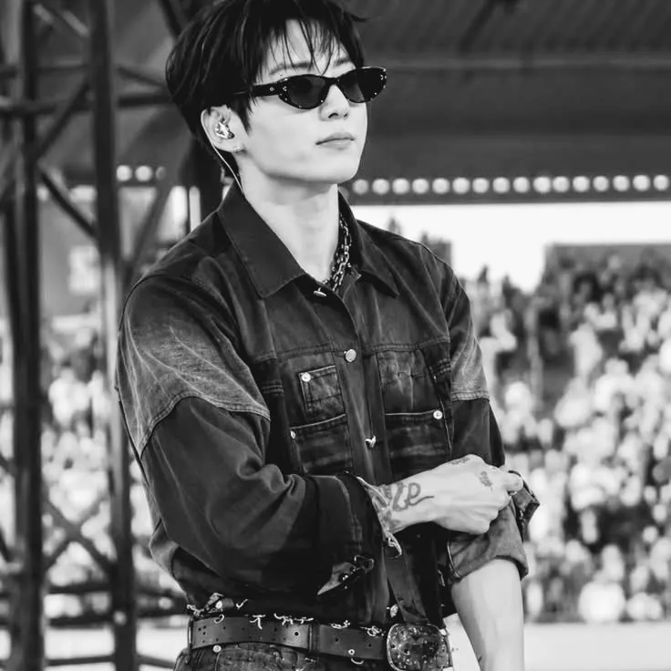 Jeon Jungkook: Explore the world of AI with our unrestricted ai and free unlimited chat online, powered by warhammer fantasy roleplay.	
