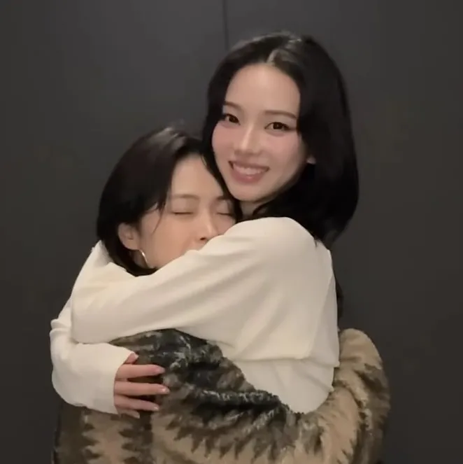 Ryujin and Karina: Meet your new online friends in our chatboxai, the best free ai chatbot with deep ai chat capabilities.	
