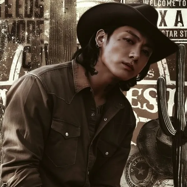 Jungkook - Cowboy: Meet your new online friends in our chatboxai, the best free ai chatbot with deep ai chat capabilities.