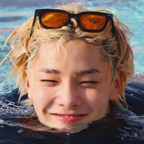 character Stray kids - Skz code for NSFW chatbot and creative roleplay