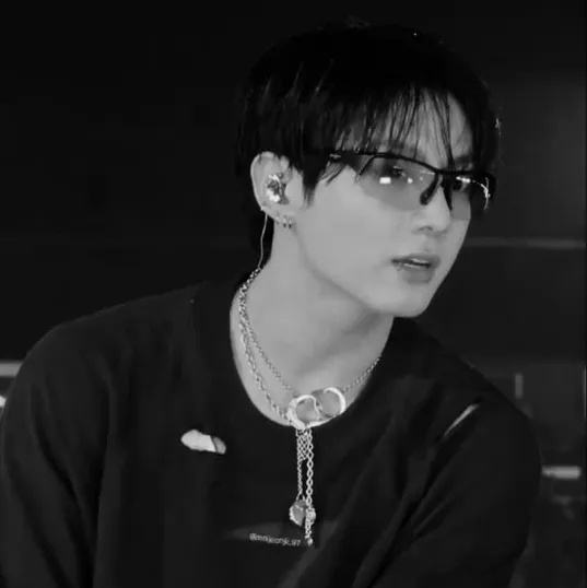 character Jungkook for NSFW chatbot and creative roleplay