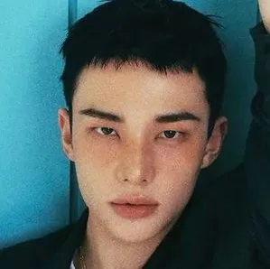 Hwang Hyunjin — HyunLix: Explore the world of AI with our unrestricted ai and free unlimited chat online, powered by warhammer fantasy roleplay.
