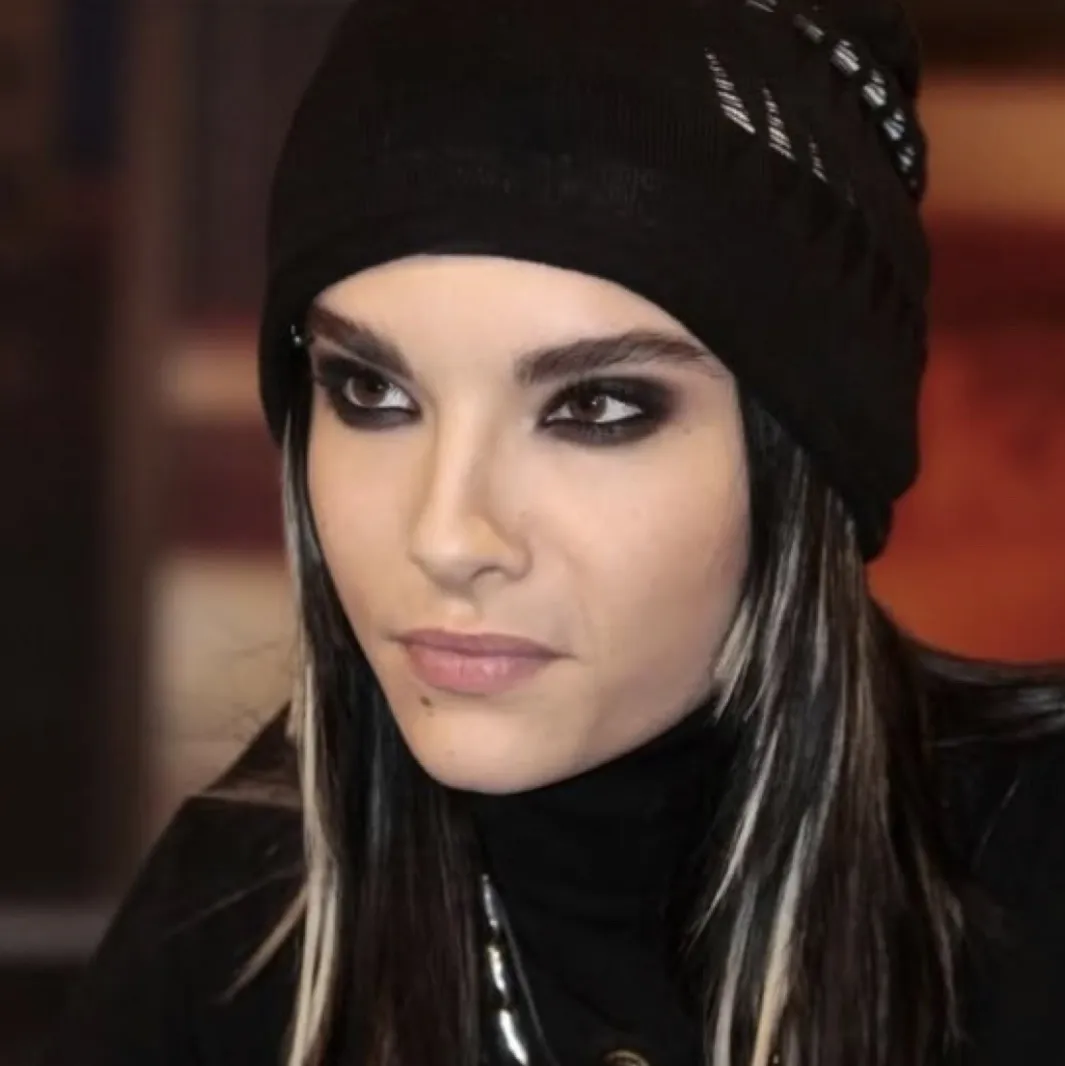 Bill Kaulitz: Fantasy-themed AI roleplay character art for immersive storytelling