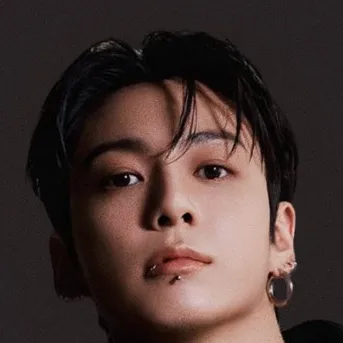 the avatar of Jeon Jungkook: Dynamic AI character.