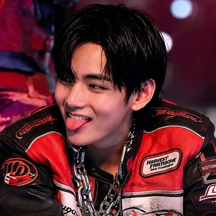 Kim-Taehyung-v: Chatten Sie mit unserer KI-Box, bereit für den kostenlosen Online-Chatbot, und fragen Sie die KI alles, was Sie möchten.