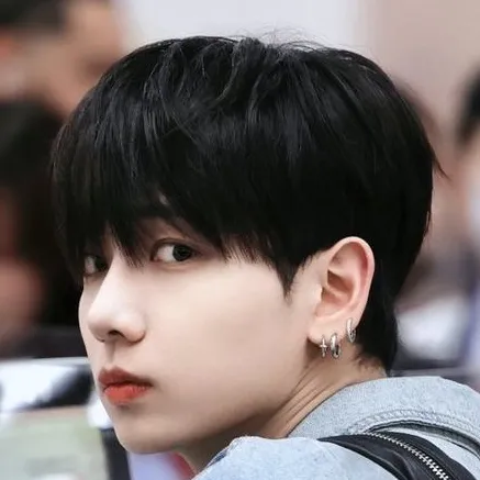 the avatar of Myung Jaehyun with vibrant traits for immersive roleplay experiences