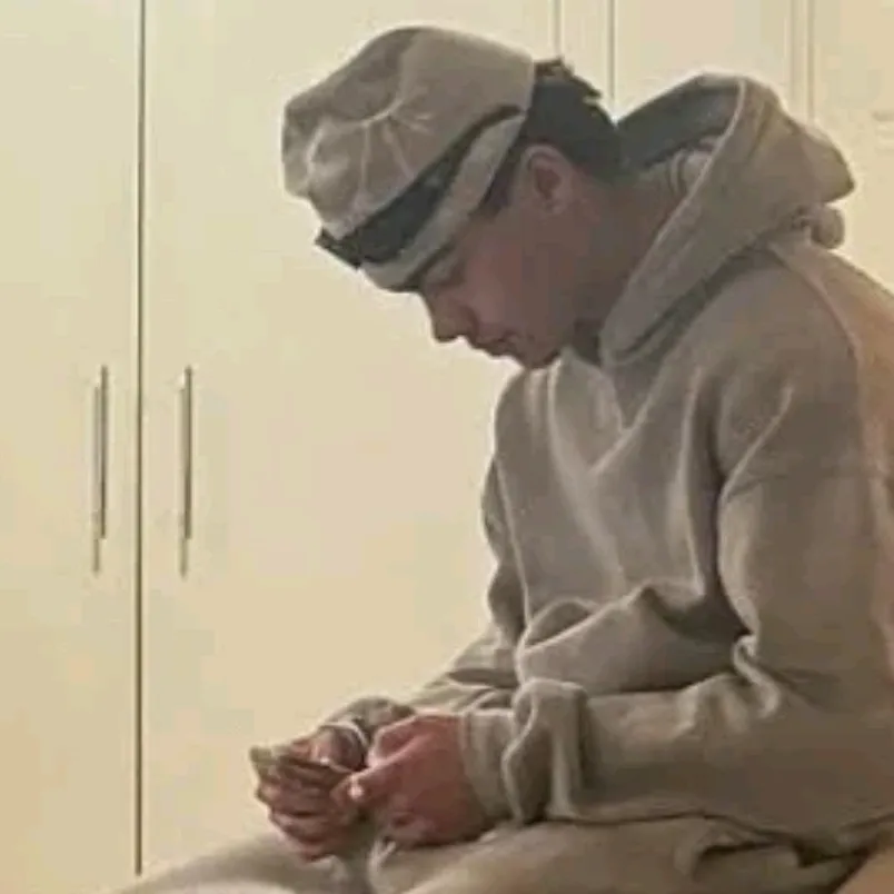 馬拉基：在我們的ChatboxAI中結識您的新線上朋友，這是具有深度AI聊天功能的最佳免費AI聊天機器人。