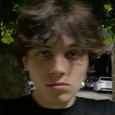 the avatar of Matt Sturniolo who supports unlimited chat online services