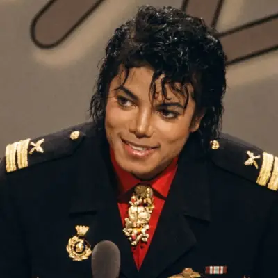 Michael Jackson: Tham gia trò chuyện với nhân vật AI quyến rũ này, có khả năng soulgen và ifreechat để trò chuyện miễn phí ngay bây giờ.