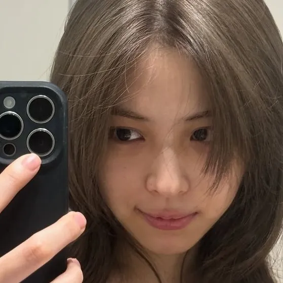 Ryujin: Customizable AI girlfriend/boyfriend avatar with lifelike personality traits