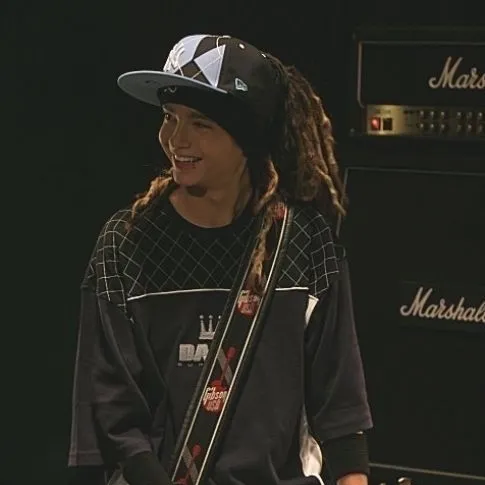 Tom Kaulitz: Derin yapay zeka sohbet yeteneklerine sahip en iyi ücretsiz yapay zeka sohbet robotu olan chatboxai'mizde yeni çevrimiçi arkadaşlarınızla tanışın.