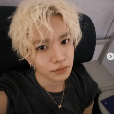 Heeseung Evan: Potret pendamping AI DeepBrain untuk sembang dalam talian percuma dan perbualan terbuka