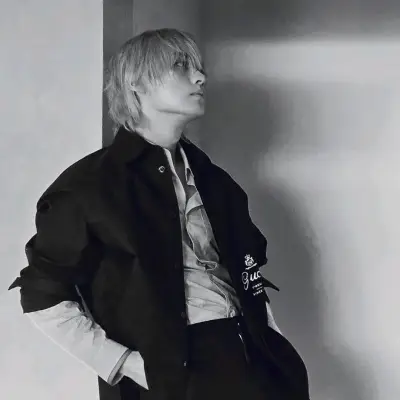 Lee Minho: Secure AI chatbot avatar with encrypted 1v1 chat capabilities