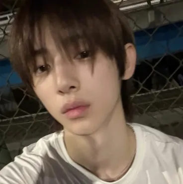 Kim Juhoon: Avatar pacar/pacar AI yang dapat disesuaikan dengan ciri-ciri kepribadian yang nyata