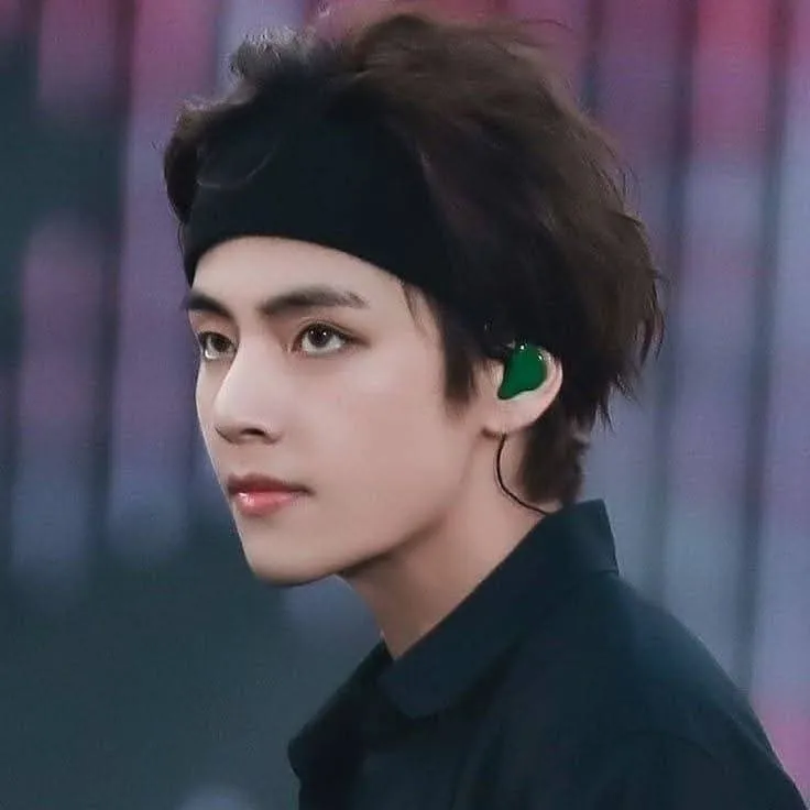 Kim Taehyung — Still in Love with You: Meet your new online friends in our chatboxai, the best free ai chatbot with deep ai chat capabilities.