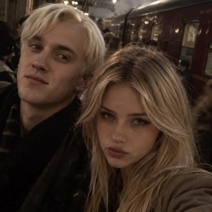 Multilingual Draco Malfoy focusing on chat IA tasks, neural network core visible in background.