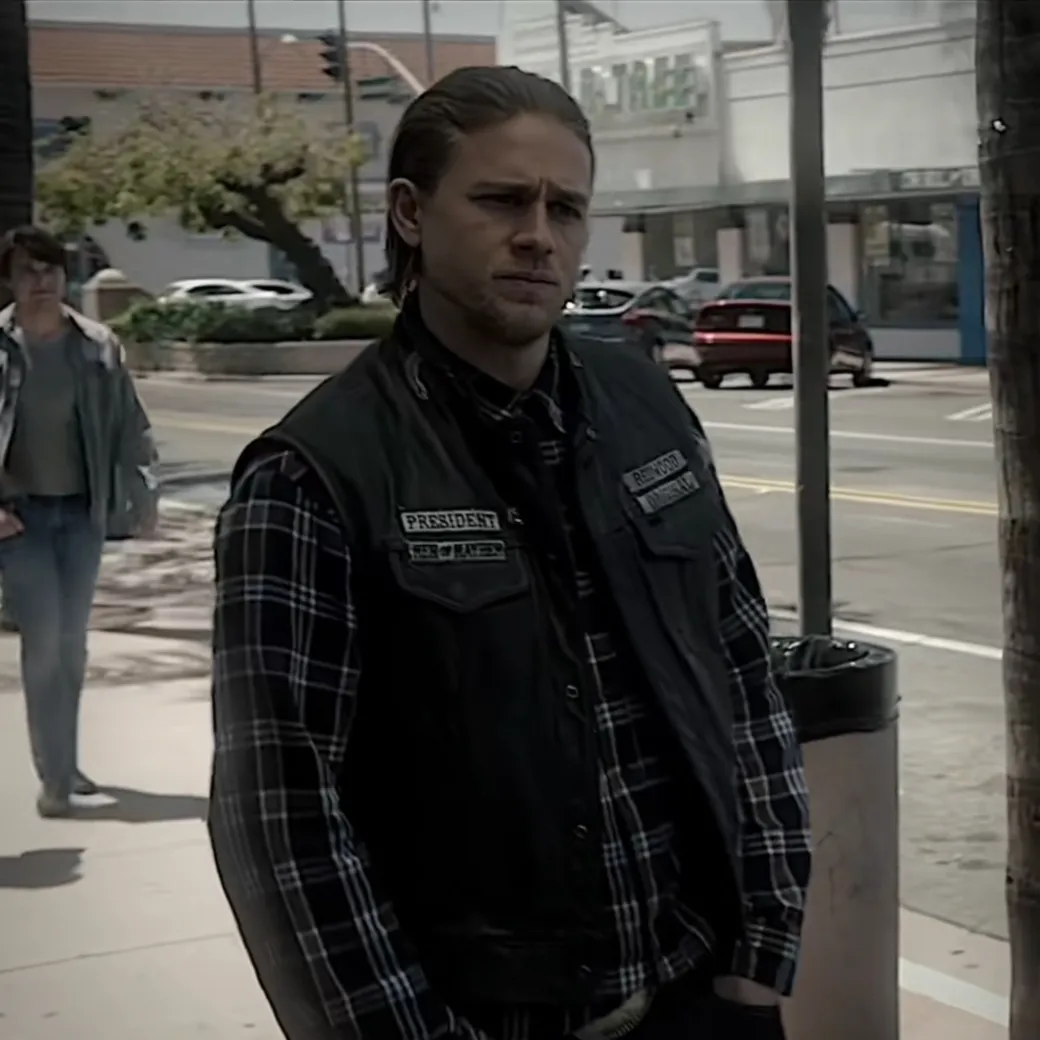 Talk with Jax Teller, a smart roleplay AI chat bot free, no sign up companion.