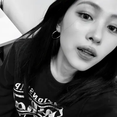 Shin Ryujin: Ngobrol dengan kotak AI kami, siap untuk chatbot daring gratis dan tanyakan apa pun yang Anda inginkan.
