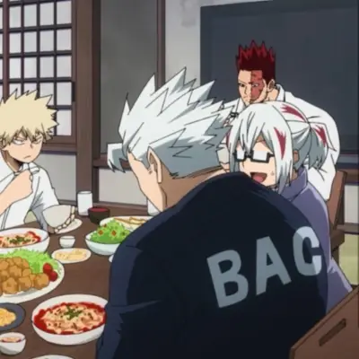 Jantar com os Todoroki: Arte de personagem de RPG de IA com tema de fantasia para narrativa envolvente