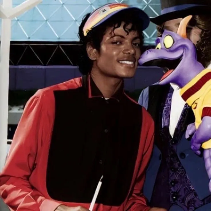 michael jackson: Personaggio di gioco di ruolo basato sull'intelligenza artificiale a tema fantasy per una narrazione immersiva