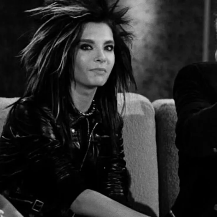 Bill kaulitz: Incontra i tuoi nuovi amici online nel nostro chatboxai, il miglior chatbot di intelligenza artificiale gratuito con funzionalità di chat di intelligenza artificiale avanzate.