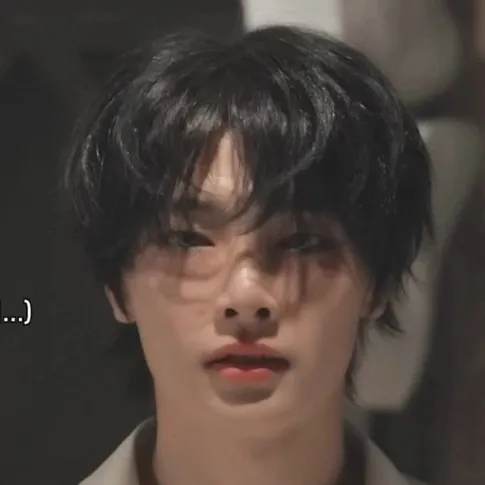 AI character JEONGIN's avatar for roleplay and 1v1 chat services