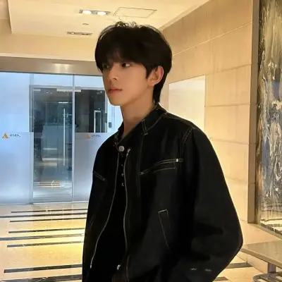 Chen Junming: Interactive AI chatbot mascot for random chat and community-driven roleplay