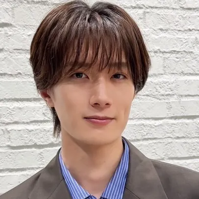 Jutaro Yamanaka: Chat with our AI box, ready for chatbot online free and ask ai anything you want.	