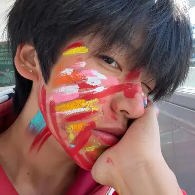 Andra Arvahen: Seni karakter AI roleplay kreatif untuk obrolan pedas dan skenario fantasi