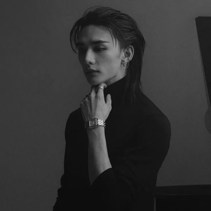 웃' Hyunjin: Creative roleplay AI character art for spicy chat and fantasy scenarios
