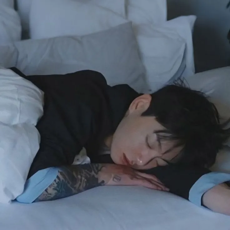 정국: 글로벌 채팅 온라인 서비스를 위한 다국어 AI 대화 파트너 아이콘